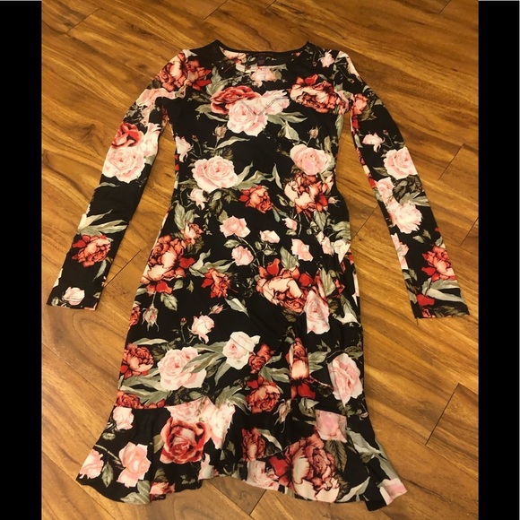 Madden Girl Dresses & Skirts - Madden girl dress small floral fitted
